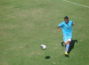 VILA VENCE SEGUNDO JOGO TREINO