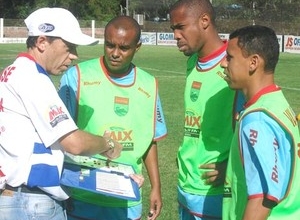 FERNANDO TONET GARANTE QUE VAI BUSCAR A VITRIA CONTRA O SERRA
