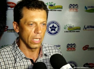 Piauiense: Fernando Tonet comemora liderana e j pensa na classificao