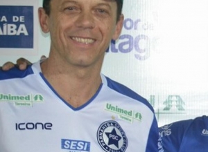 Tonet quer jogadores da casa e busca repor posies carentes no Parnahyba